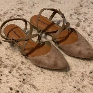 Taupe strappy flats. Like new.